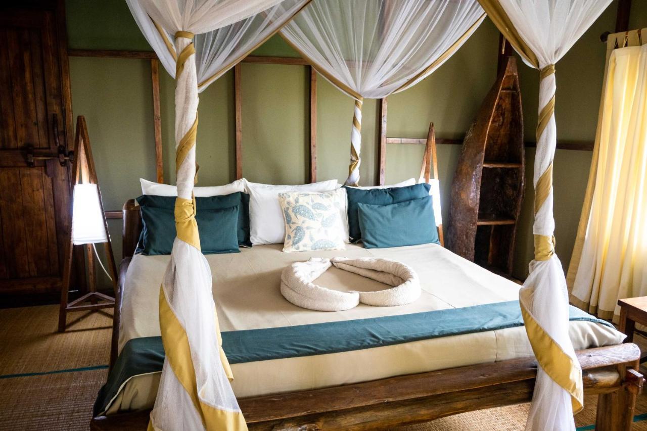 Simply Saadani Camp, A Tent With A View Safaris Mkwaja Exterior foto