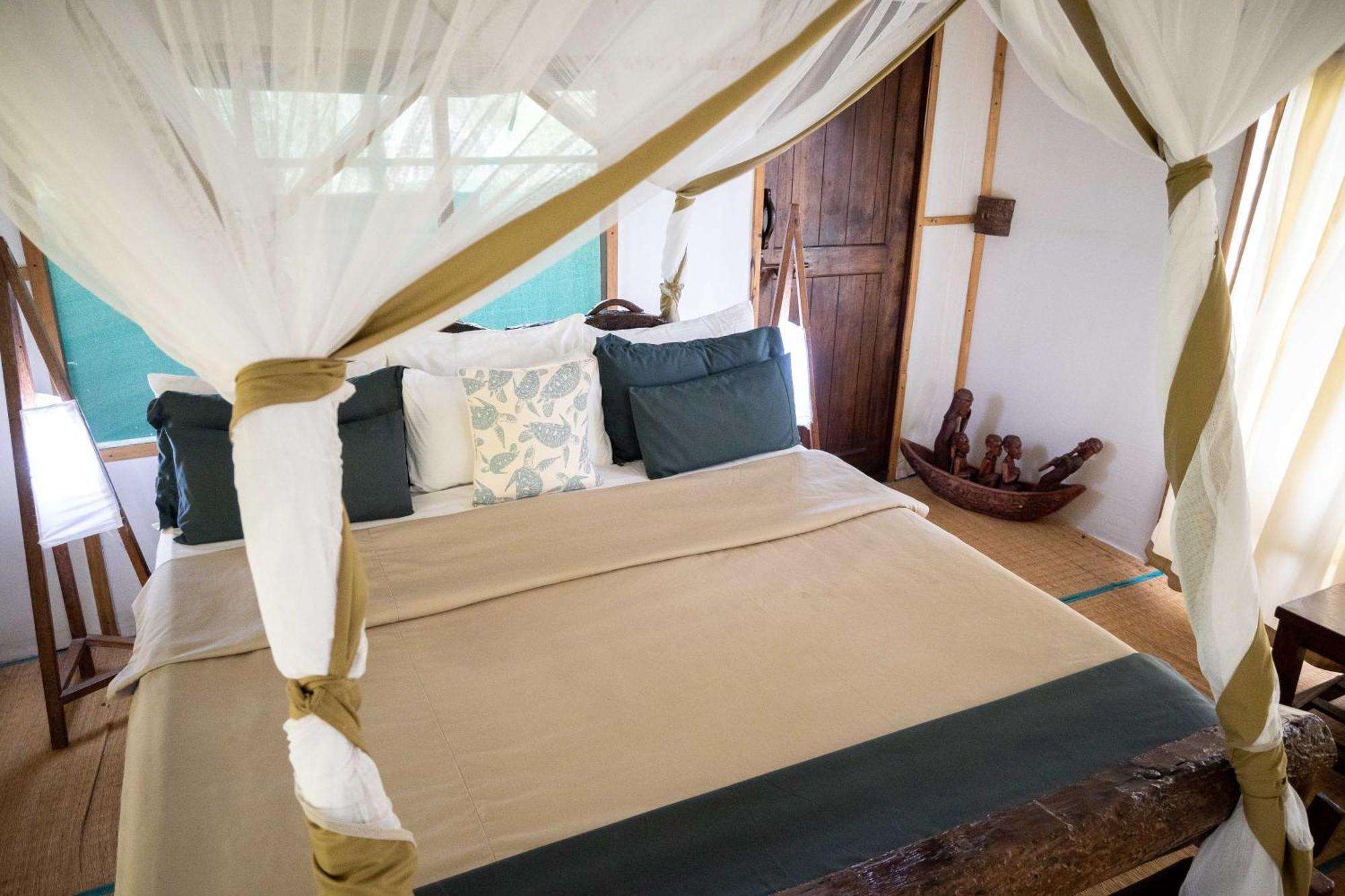 Simply Saadani Camp, A Tent With A View Safaris Mkwaja Exterior foto