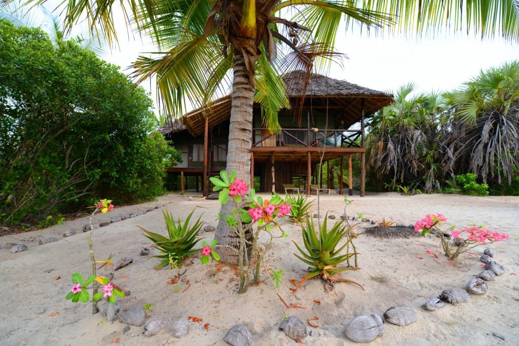 Simply Saadani Camp, A Tent With A View Safaris Mkwaja Exterior foto